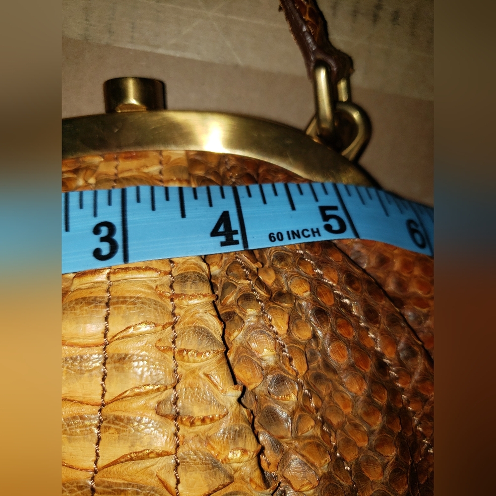 Super Rare Flawless. Donna Karan burnt orange python snakeskin mini bag - Picture 9 of 16